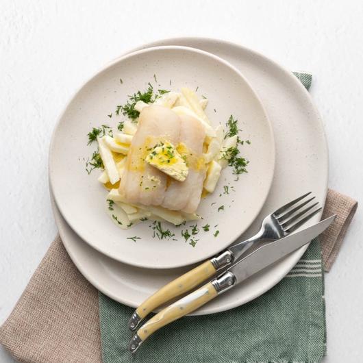 Baked Fish Fillet with Parsley Lemon Butter And Steamed Potato (GF) 370g